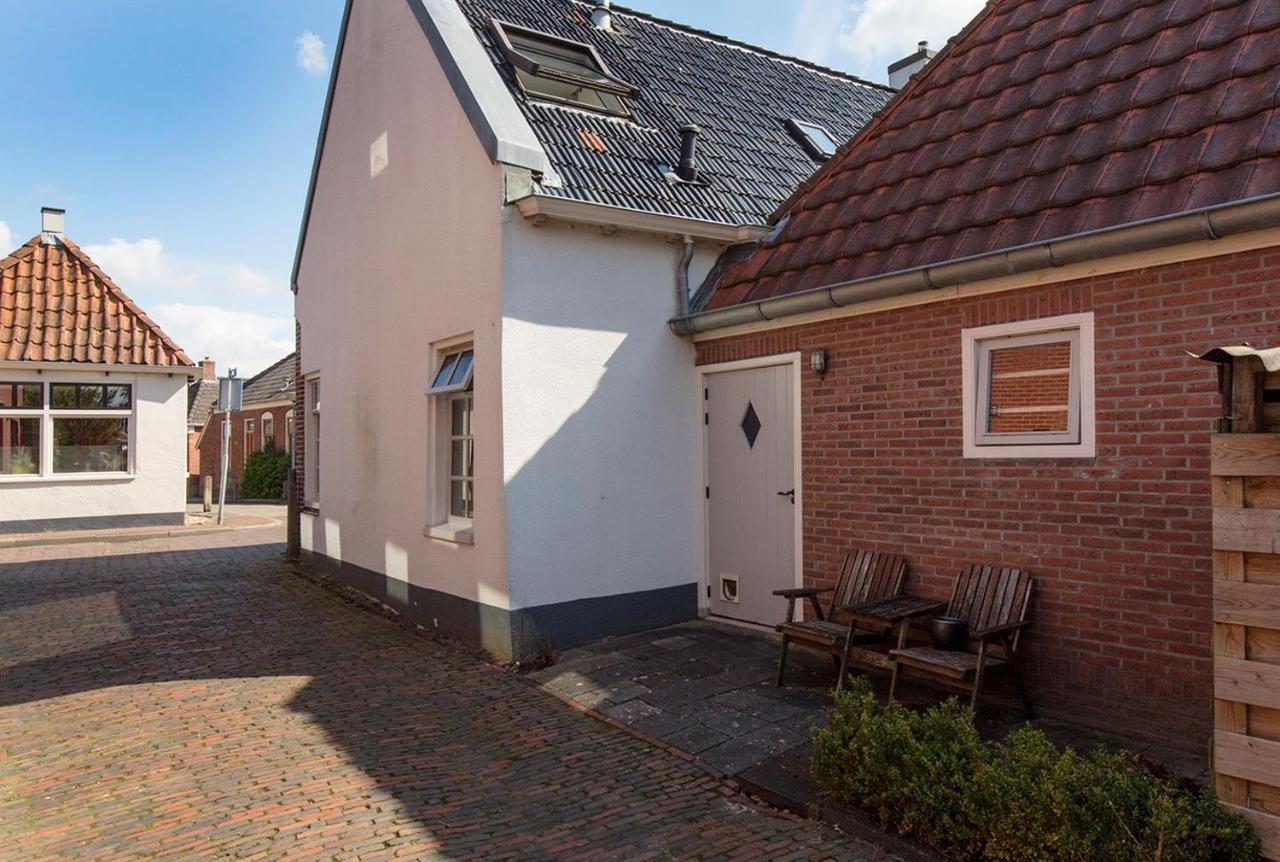 Karakteristiek Huis In Centrum Winsum Met Nieuwe Badkamer Exterior photo