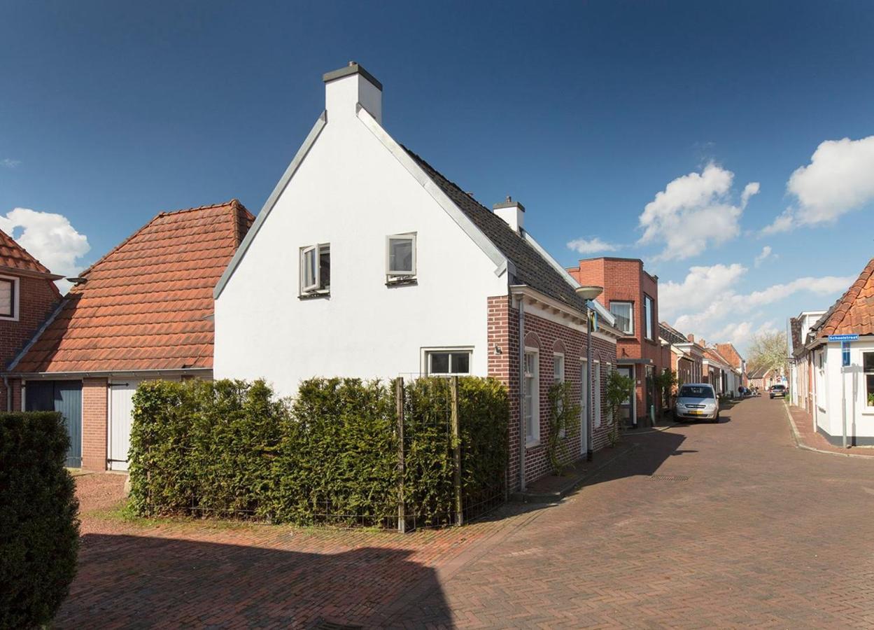 Karakteristiek Huis In Centrum Winsum Met Nieuwe Badkamer Exterior photo