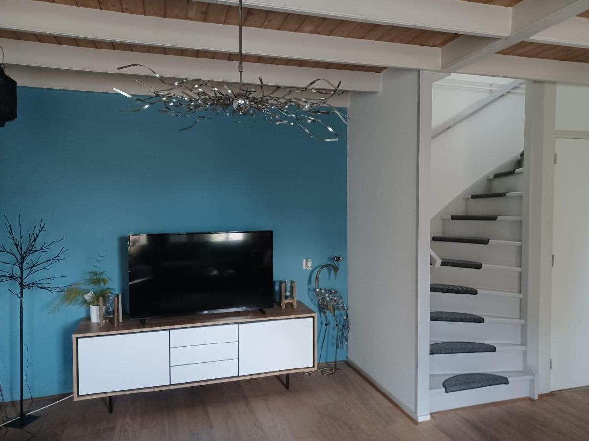 Karakteristiek Huis In Centrum Winsum Met Nieuwe Badkamer Exterior photo