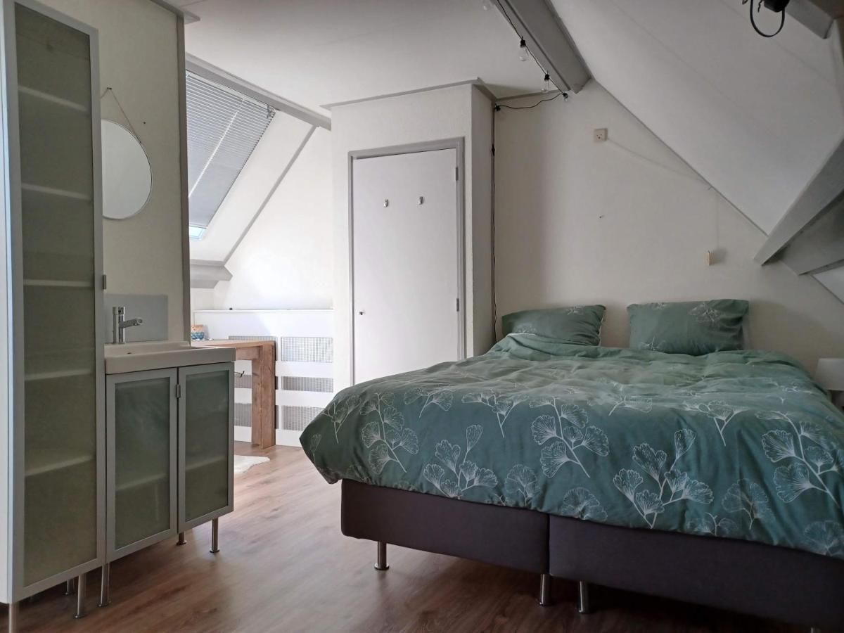 Karakteristiek Huis In Centrum Winsum Met Nieuwe Badkamer Exterior photo