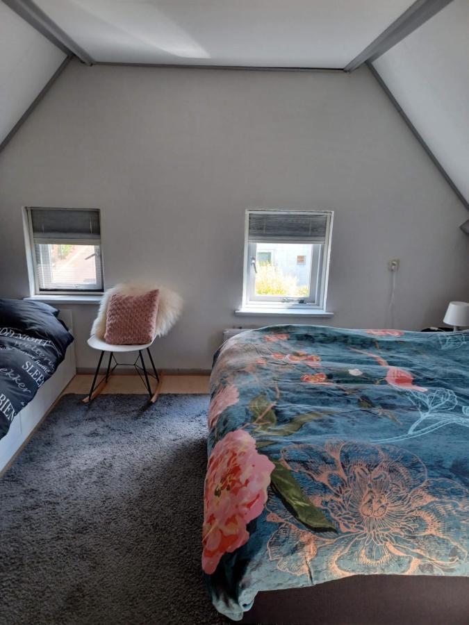 Karakteristiek Huis In Centrum Winsum Met Nieuwe Badkamer Exterior photo